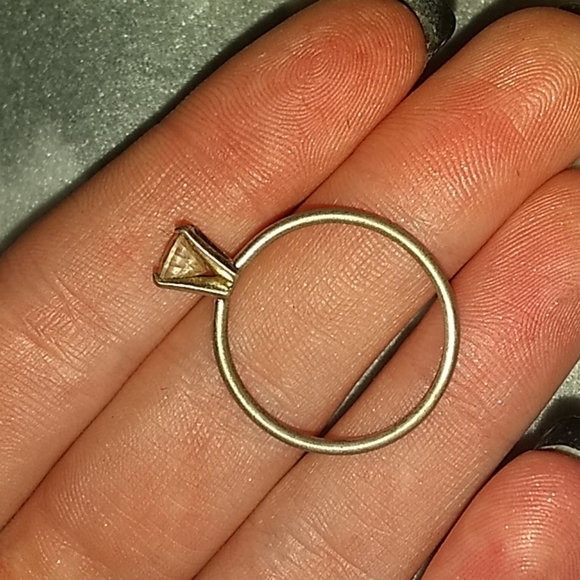 Ring - Picture 2 of 3